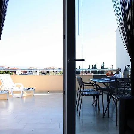 Apartment One Vision Split Kamer foto